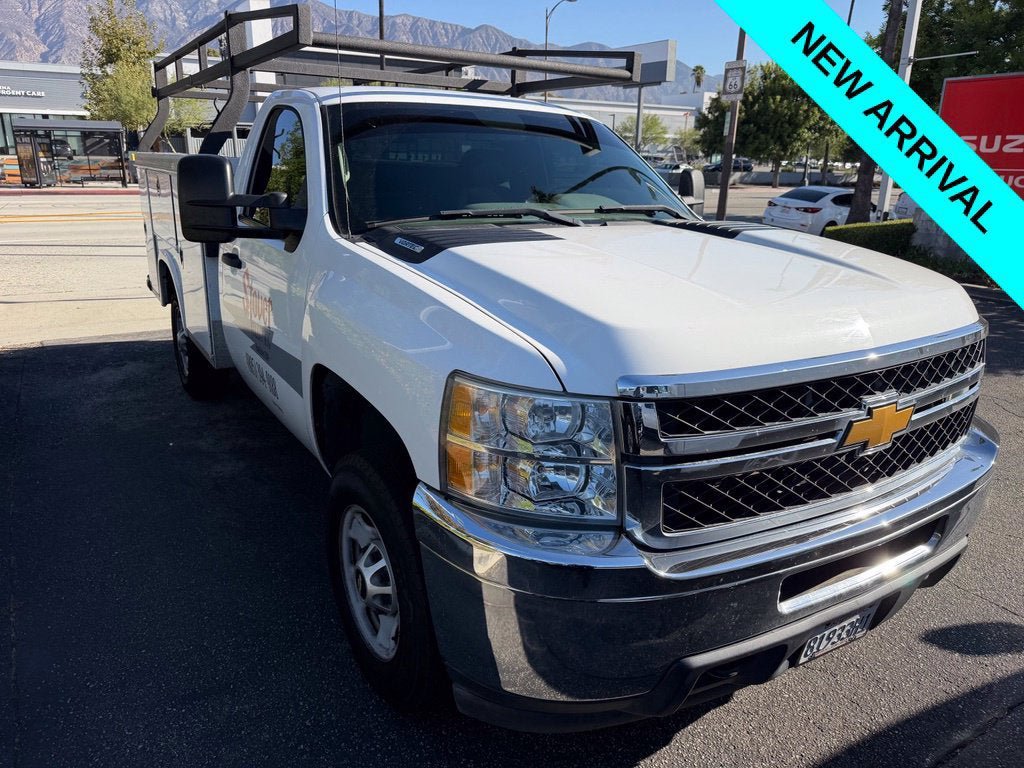 Used 2013 Chevrolet Silverado 2500 W/T RWD image 2