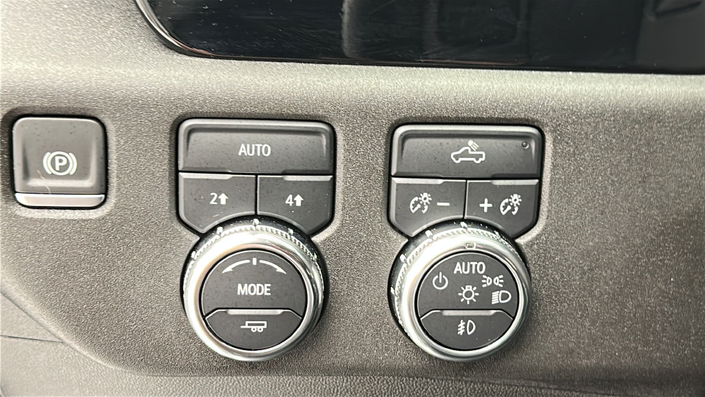 Used 2025 GMC Sierra 1500 Elevation AWD/4WD image 22