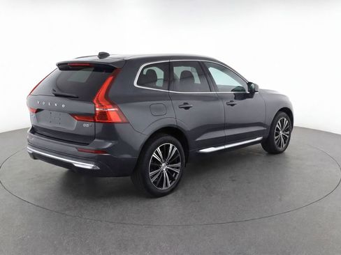 Used 2023 Volvo XC60 B5 Plus AWD/4WD image 4