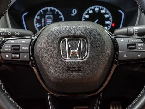 Used 2024 Honda Civic Sport image 12