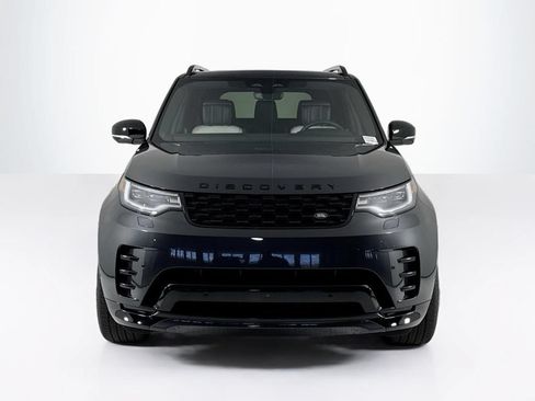 Used 2024 Land Rover Discovery Dynamic SE AWD/4WD image 7