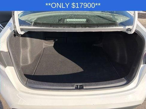 Used 2024 Toyota Corolla LE image 22