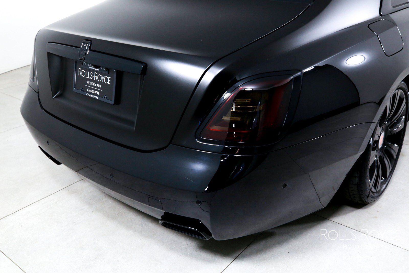 Used 2024 Rolls-Royce Ghost AWD/4WD image 44