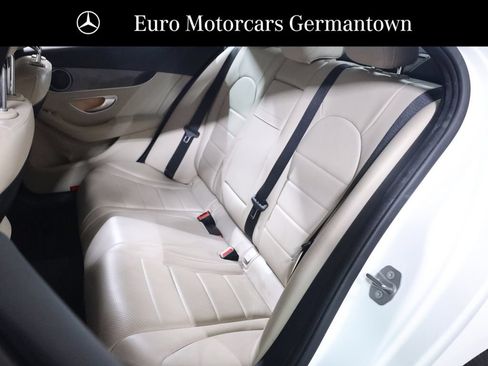 Used 2018 Mercedes-Benz C 300 4MATIC Sedan image 34