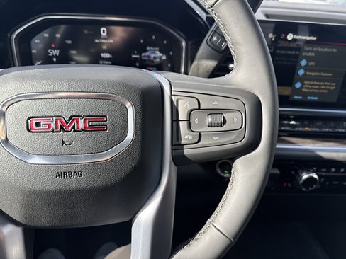 New 2026 GMC Sierra 1500 Elevation image 19