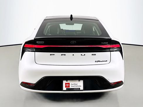 Certified 2024 Toyota Prius Prime Premium FWD image 7