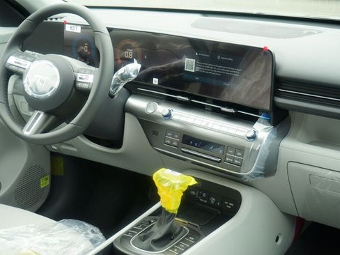 New 2026 Hyundai Kona SEL Sport AWD/4WD image 23