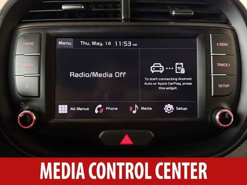 Used 2022 Kia Soul LX w/ Technology Package FWD image 11
