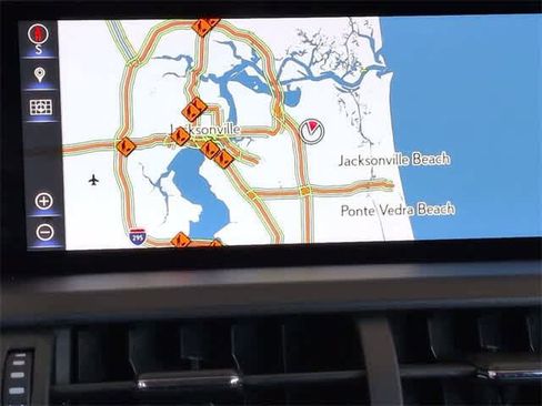 Used 2018 Lexus NX 300 FWD image 31