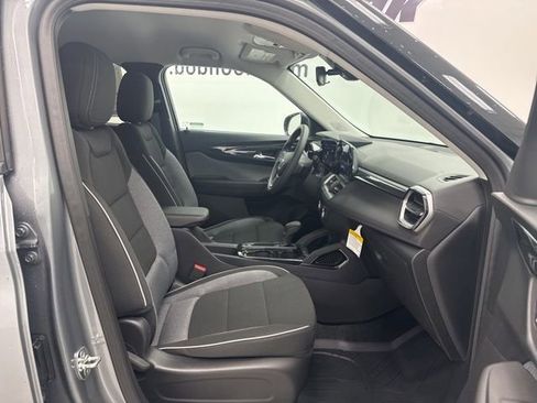 New 2026 Chevrolet TrailBlazer LS w/ LS Convenience Package FWD image 28