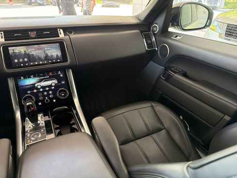 Used 2019 Land Rover Range Rover Sport HSE AWD/4WD image 29