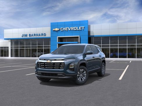 New 2026 Chevrolet Equinox LT AWD/4WD image 8