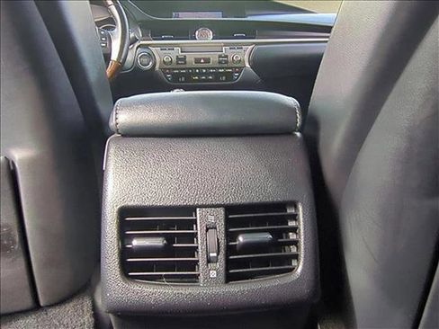 Used 2014 Lexus ES 350 image 18