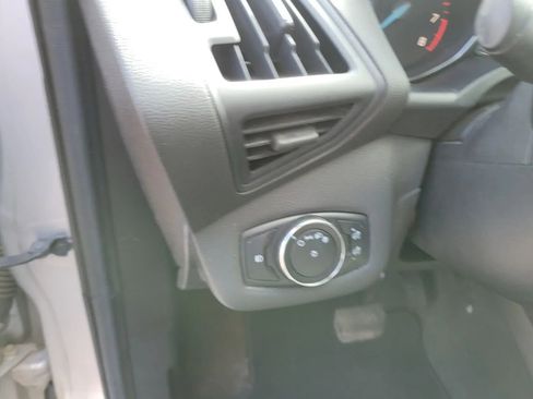 Used 2014 Ford Escape SE FWD image 26