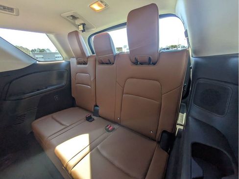 Used 2023 Nissan Pathfinder Platinum image 24