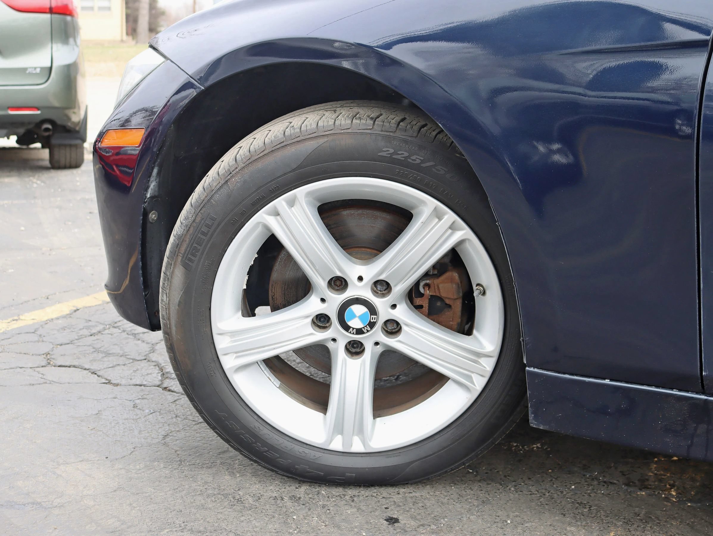 Used 2015 BMW 328i xDrive Wagon AWD/4WD image 15