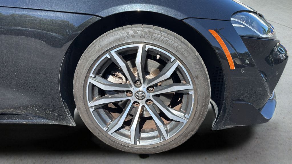 Used 2021 Toyota Supra w/ Safety & Technology Package RWD image 13