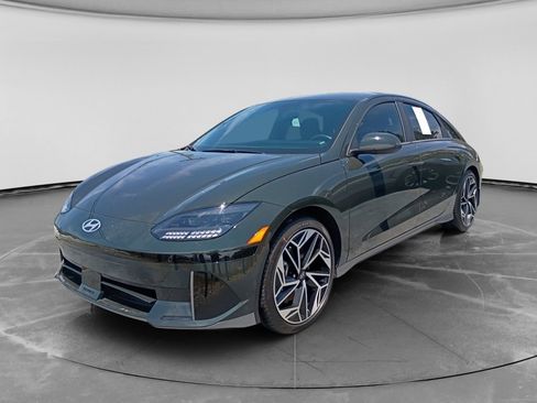 Used 2023 Hyundai Ioniq 6 SEL AWD/4WD image 1