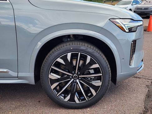 New 2026 Volvo XC90 T8 Ultra w/ Protection Package AWD/4WD image 28