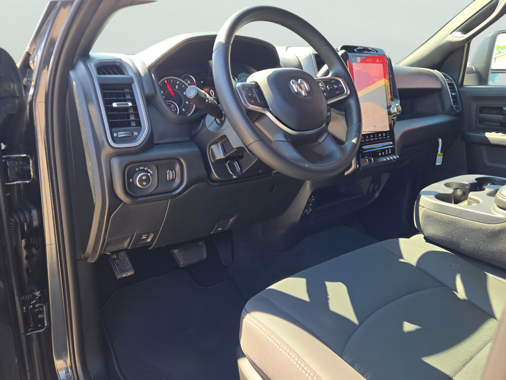 New 2027 RAM 3500 Tradesman AWD/4WD image 25