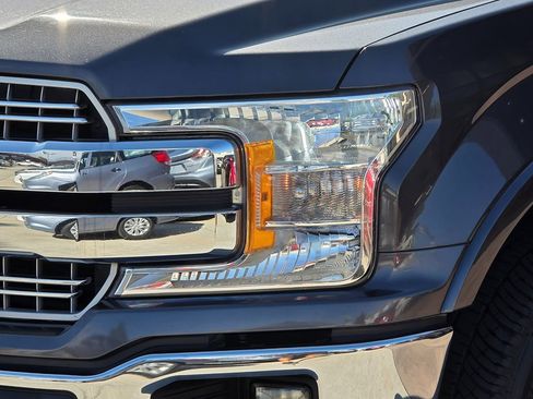Used 2019 Ford F150 Lariat image 8