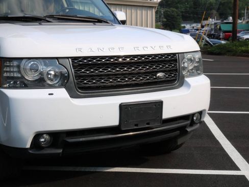 Used 2011 Land Rover Range Rover HSE AWD/4WD image 34