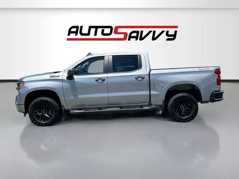 Used 2024 Chevrolet Silverado 1500 Custom Trail Boss AWD/4WD image 4