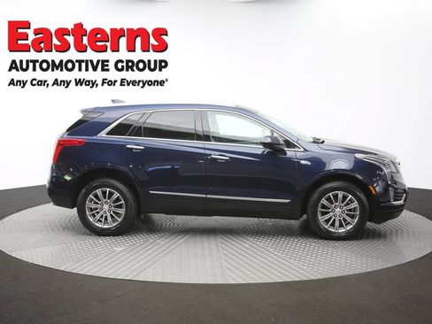 Used 2017 Cadillac XT5 Luxury w/ Driver Awareness Package AWD/4WD image 49