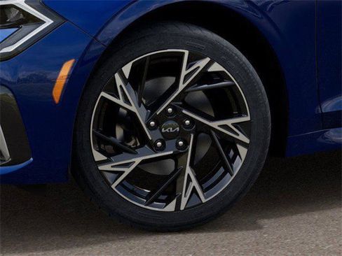 Certified 2025 Kia K5 GT-Line FWD image 9