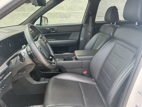 Certified 2025 Hyundai Santa Fe Calligraphy AWD/4WD image 15