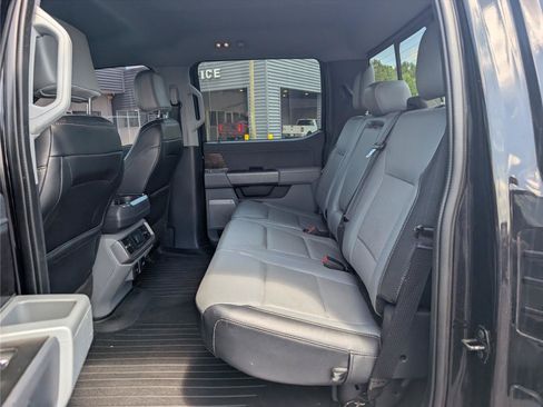 Used 2023 Ford F150 Lariat AWD/4WD image 37