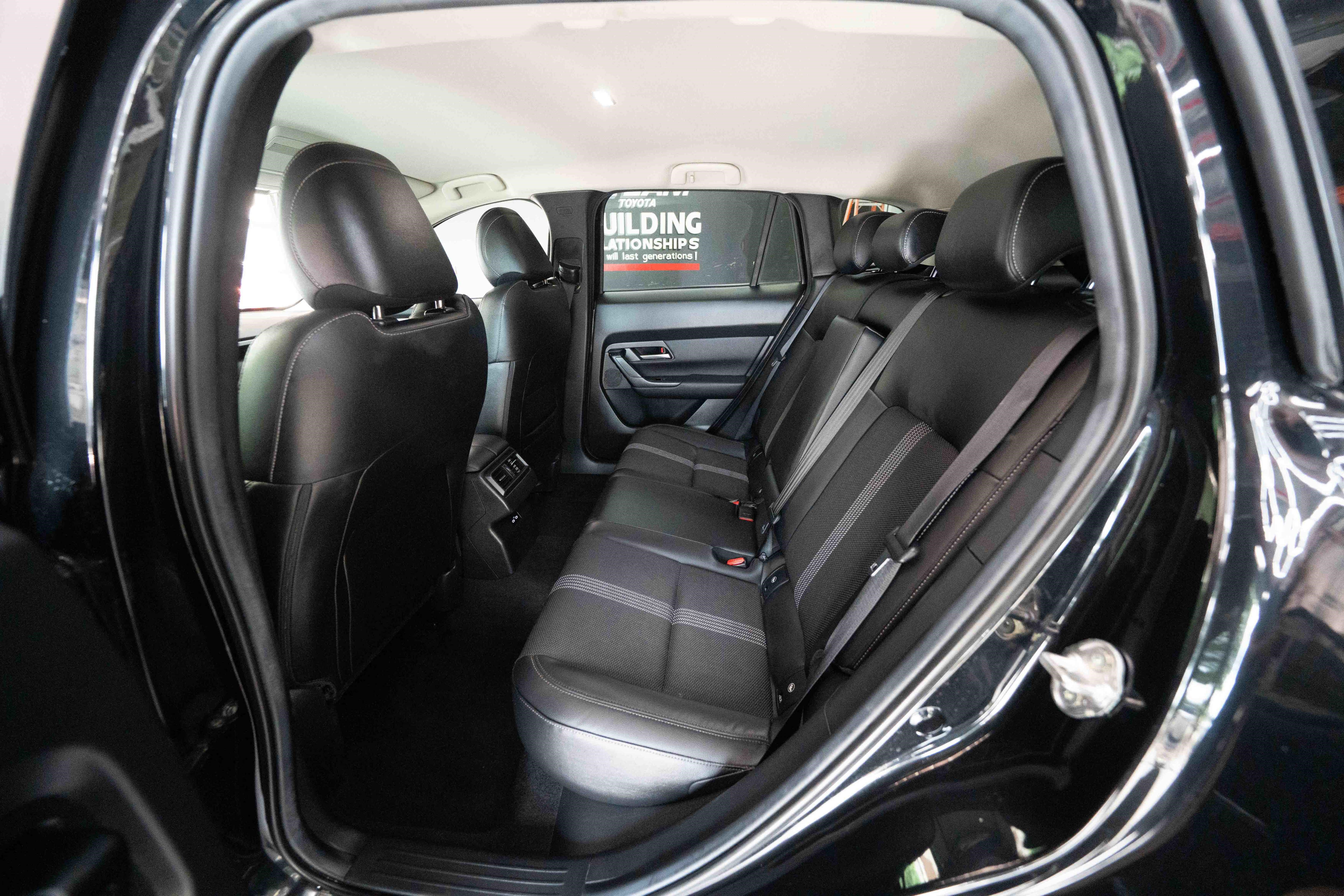 Used 2025 MAZDA CX-50 AWD 2.5 S w/ Preferred Package image 23