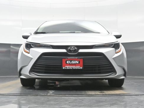 Used 2024 Toyota Corolla LE image 25