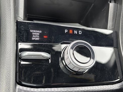 New 2026 Jeep Grand Cherokee L Limited image 37