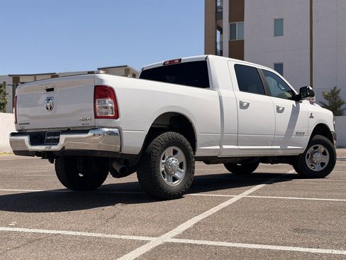 Used 2022 RAM 3500 Big Horn AWD/4WD image 3