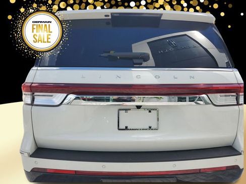 New 2024 Lincoln Navigator Reserve image 14