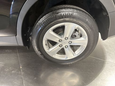 Used 2014 Toyota RAV4 XLE image 12