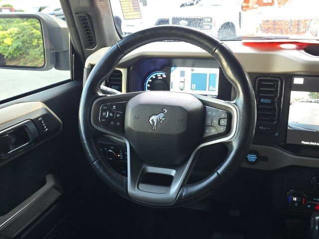 Certified 2023 Ford Bronco Wildtrak AWD/4WD image 39