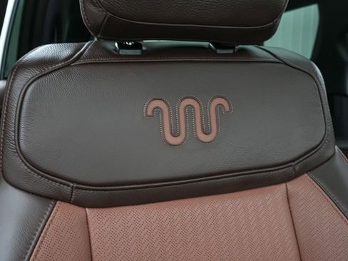 Certified 2025 Ford Expedition King Ranch image 33