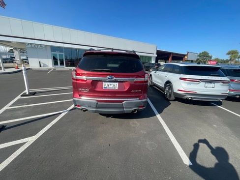 Used 2019 Subaru Ascent Premium image 4