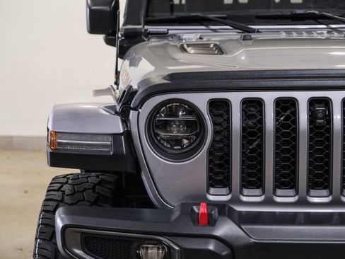Used 2020 Jeep Gladiator Rubicon AWD/4WD image 3