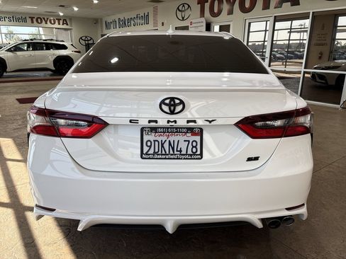 Used 2023 Toyota Camry SE w/ Protection Package (Q2) (TMS) FWD image 9