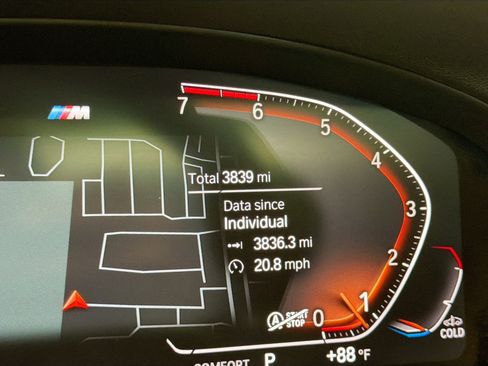 Used 2025 BMW X4 xDrive30i w/ Premium Package image 8