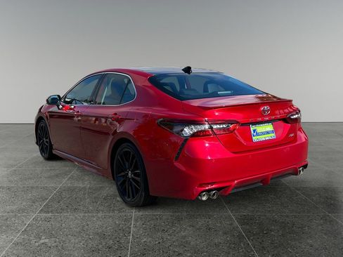 Used 2021 Toyota Camry XSE w/ Navigation Package image 5