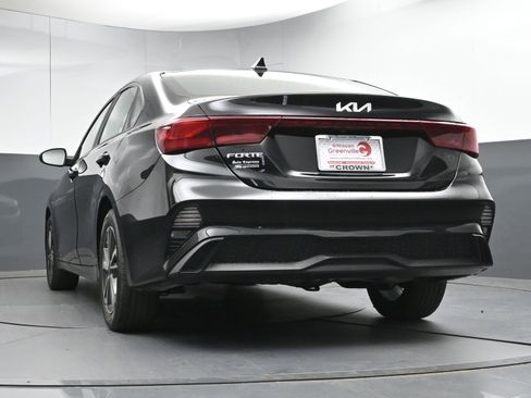 Used 2022 Kia Forte LXS image 25