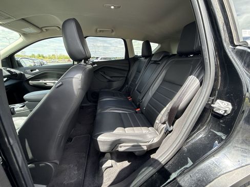 Used 2018 Ford Escape Titanium AWD/4WD image 22