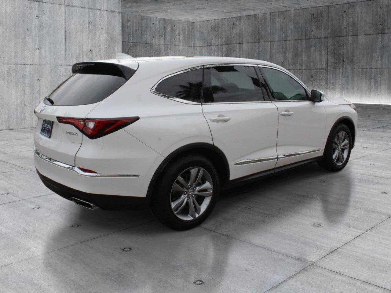 Used 2024 Acura MDX FWD image 5