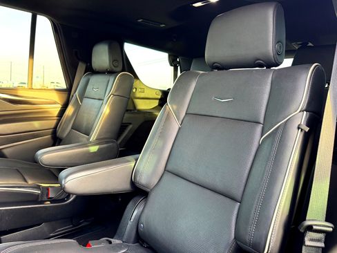 Used 2023 Cadillac Escalade Sport image 20