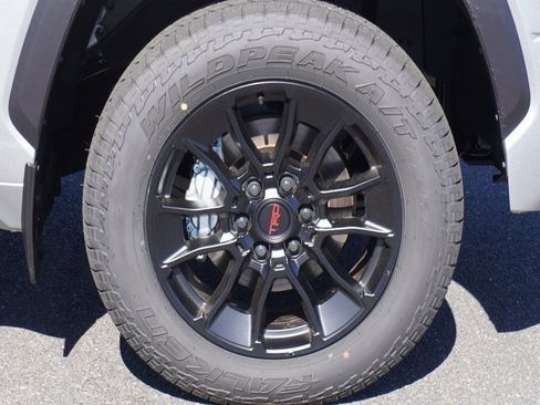 New 2025 Toyota Tundra Limited image 5