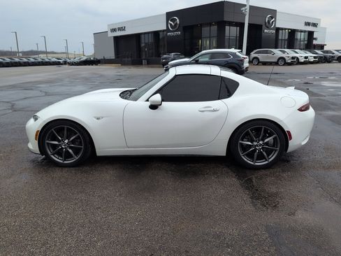 Used 2019 MAZDA MX-5 Miata RF Grand Touring image 4